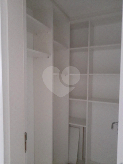 Foto REO400342