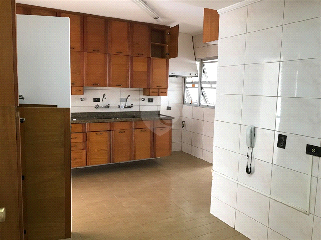 Venda Apartamento São Paulo Moema REO400500 11