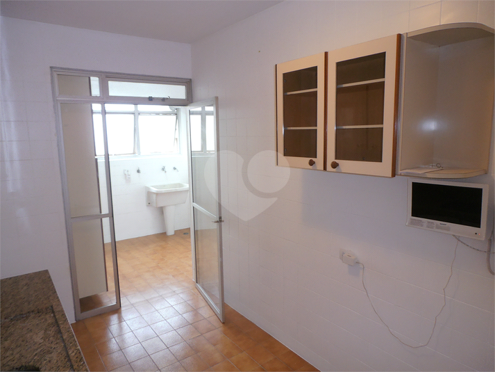 Foto REO400511