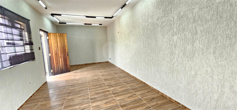 Foto REO400802