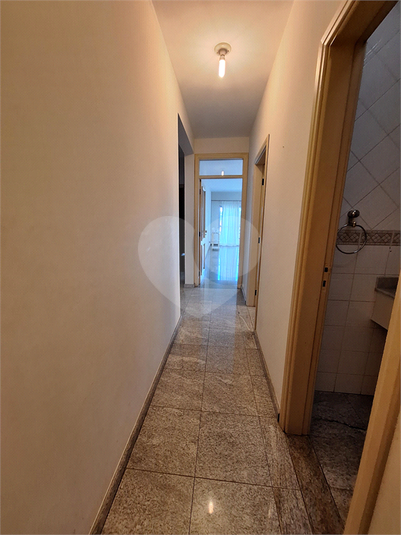 Foto REO401023