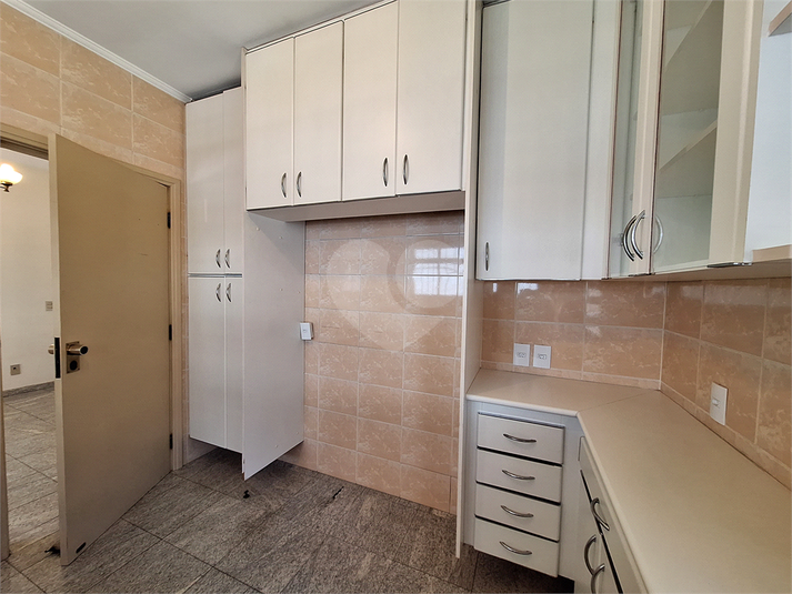 Foto REO401023