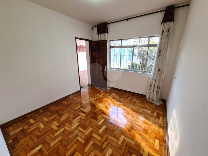 Foto REO401029