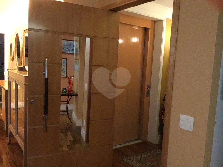 Foto REO401460