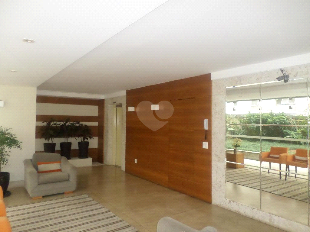 Venda Apartamento São Paulo Paraíso REO401873 21