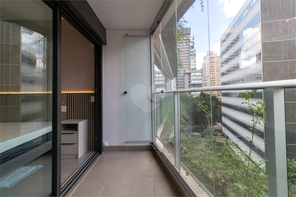 Venda Apartamento São Paulo Cerqueira César REO402276 19