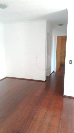 Foto REO402797