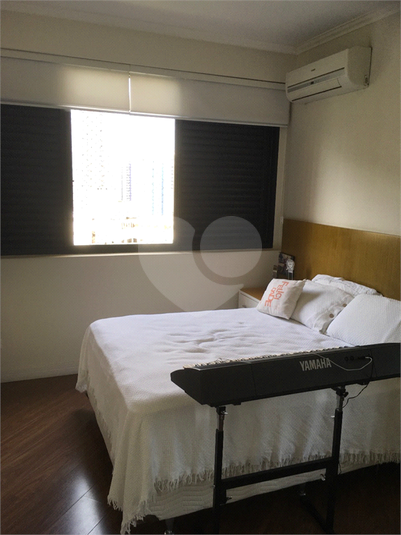 Foto REO403016