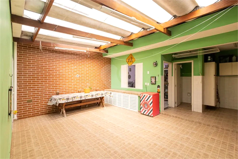 área de churrasqueira