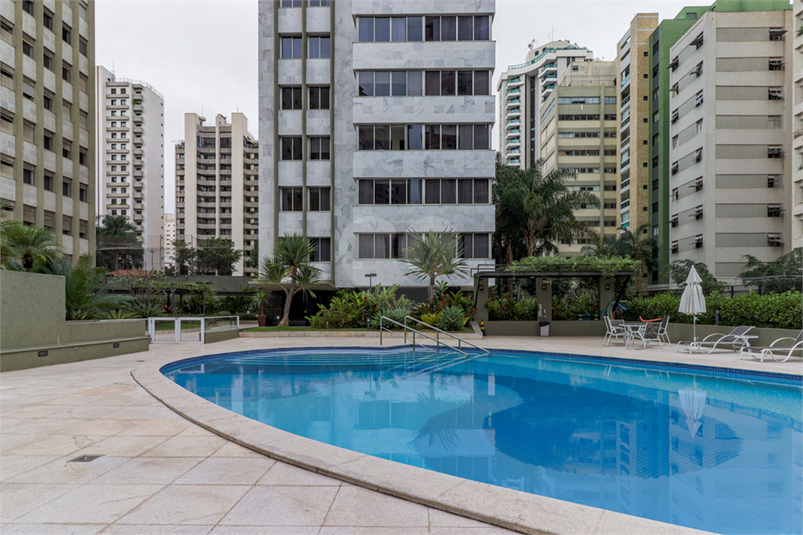 Venda Apartamento São Paulo Paraíso REO404633 34