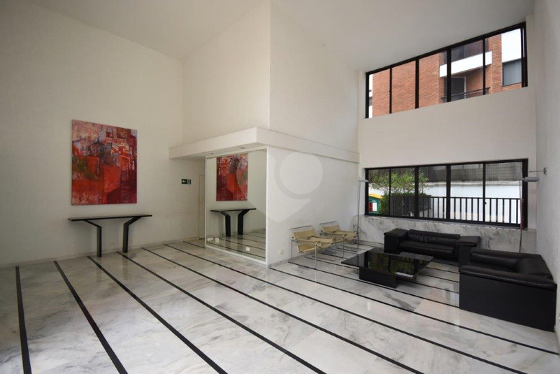 Venda Duplex São Paulo Higienópolis REO406069 31