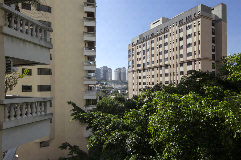 Venda Apartamento São Paulo Real Parque REO406102 10