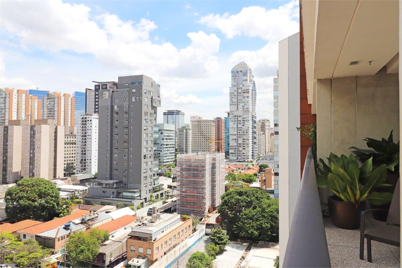 Foto REO406451