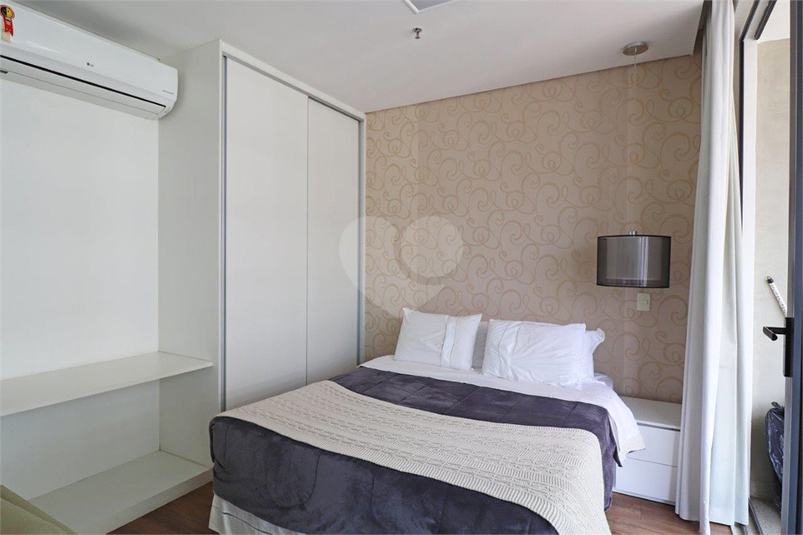 Foto REO406451