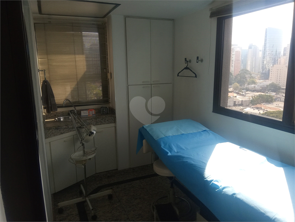 Venda Salas São Paulo Vila Nova Conceição REO406792 11