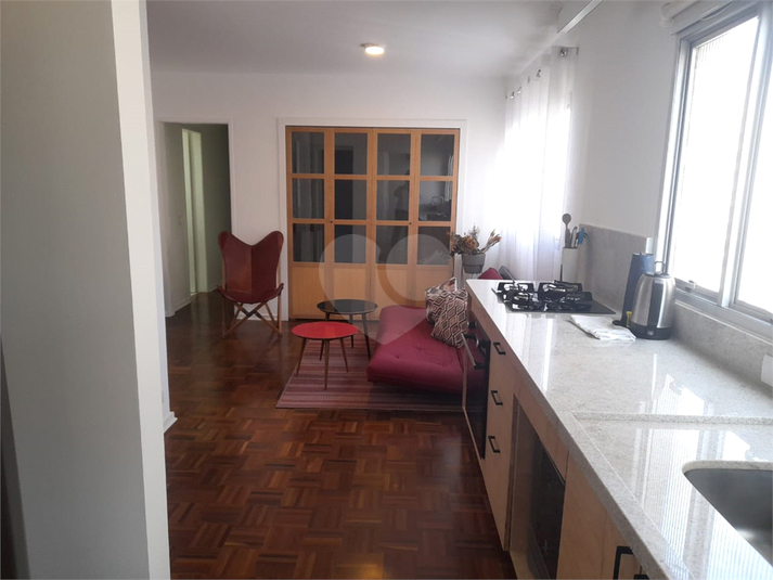Foto REO406796