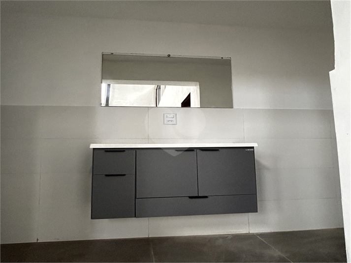 Foto REO406906