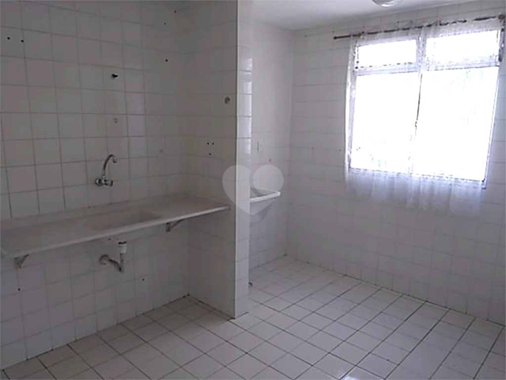 Venda Apartamento Cotia Jardim Caiapiá REO408003 11