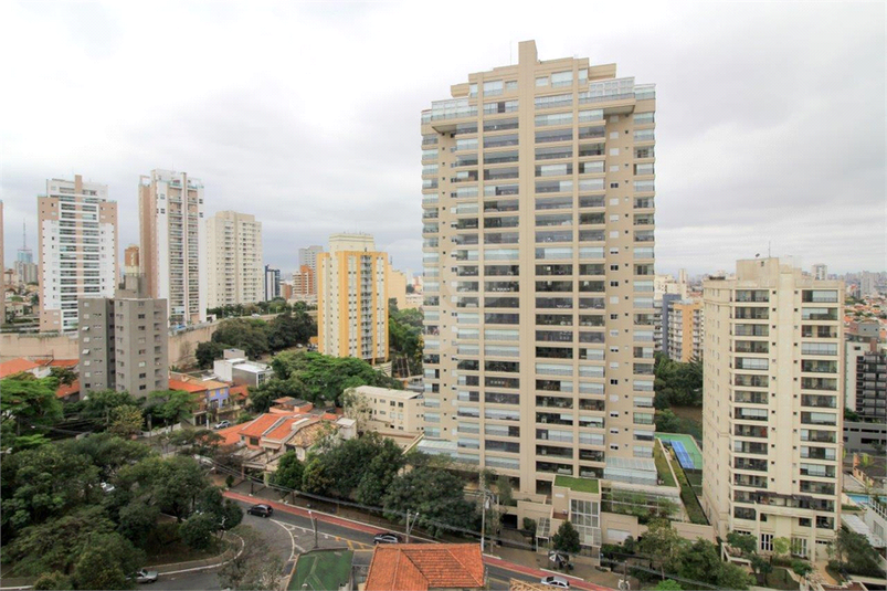 Foto REO408004