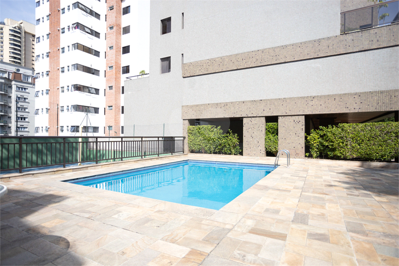 Venda Apartamento São Paulo Real Parque REO41205 44