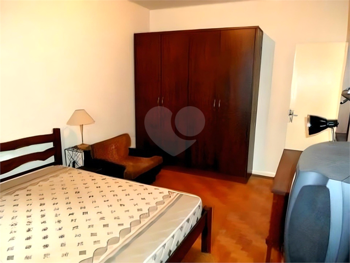 Foto REO413585