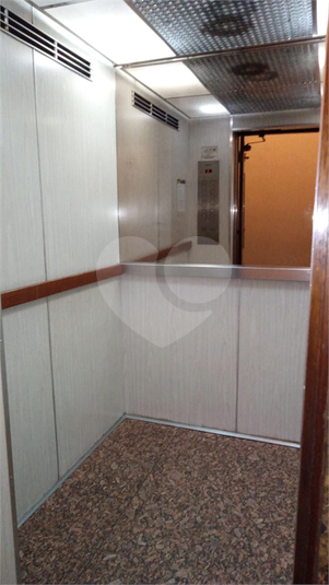 Venda Apartamento Porto Alegre Centro Histórico REO414815 3