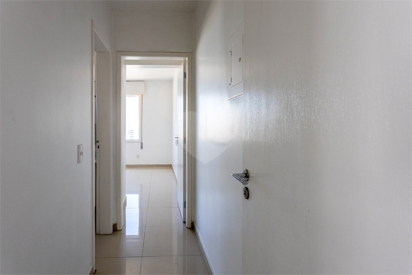 Venda Apartamento Porto Alegre Centro Histórico REO415674 12