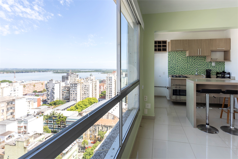 Venda Apartamento Porto Alegre Centro Histórico REO415674 7