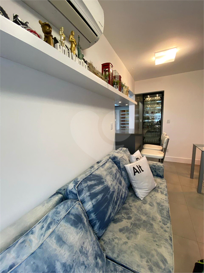 Foto REO416209