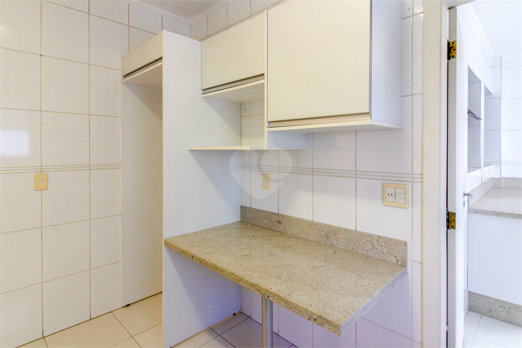 Venda Apartamento São Paulo Alto Da Lapa REO41666 10