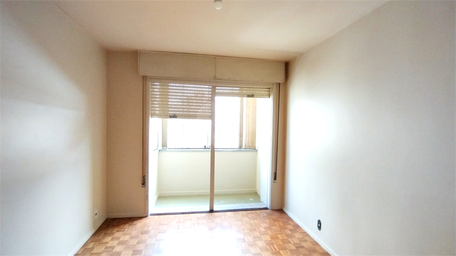 Venda Apartamento Porto Alegre Centro Histórico REO417207 6