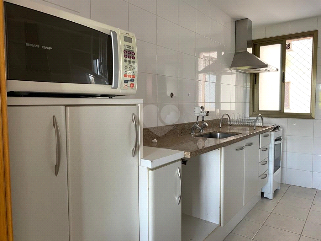 Venda Apartamento Porto Alegre Higienópolis REO417833 20