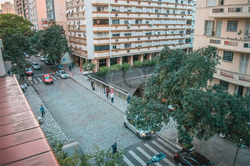 Foto REO418215
