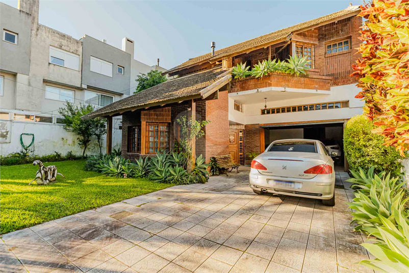 Foto REO418661