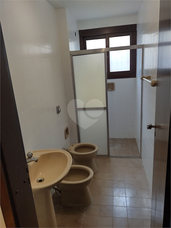 Venda Apartamento Porto Alegre Três Figueiras REO420532 7