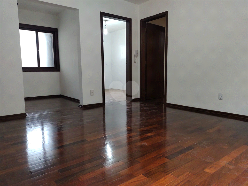 Venda Apartamento Porto Alegre Três Figueiras REO420532 34