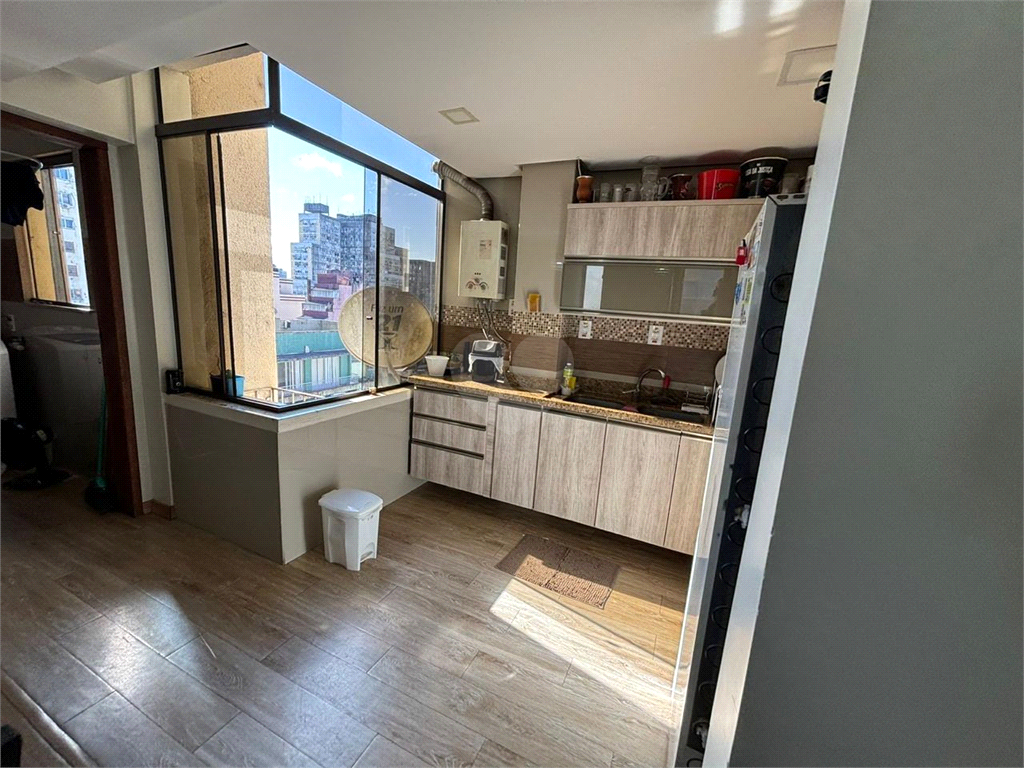 Venda Apartamento Porto Alegre Centro Histórico REO420673 7