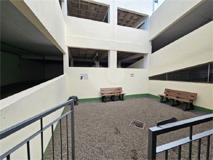 Foto REO421070