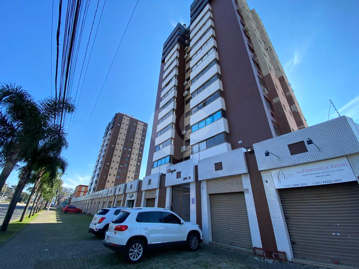 Foto REO421070