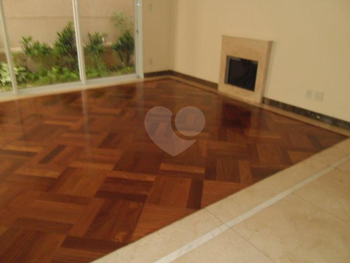 Foto REO44168
