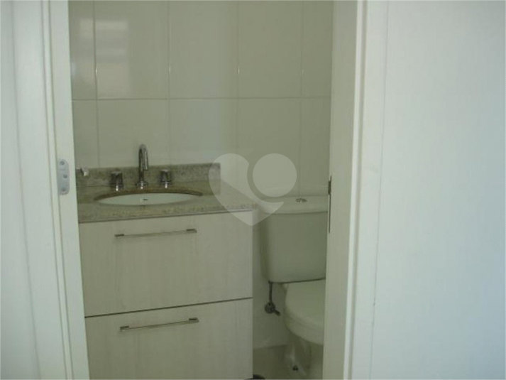Foto REO443168