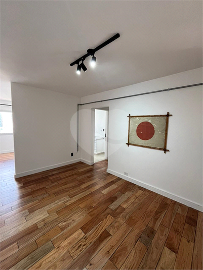 Venda Apartamento São Paulo Liberdade REO443735 4