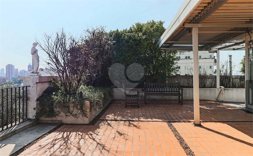 Foto REO444023