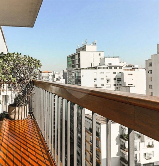 Foto REO444023