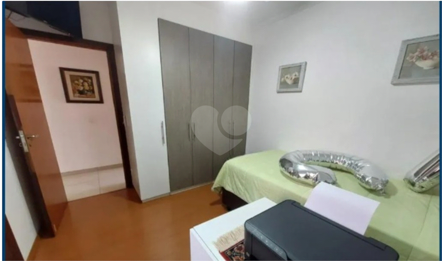Foto REO445185