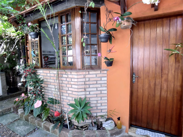 Foto REO445827