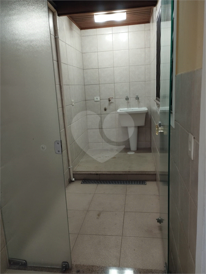 Foto REO448159