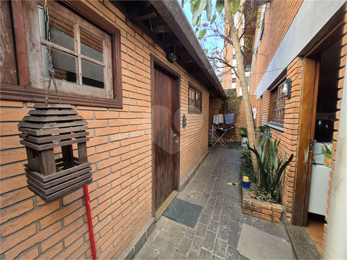 Foto REO448820