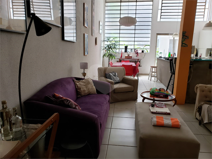 Foto REO449151