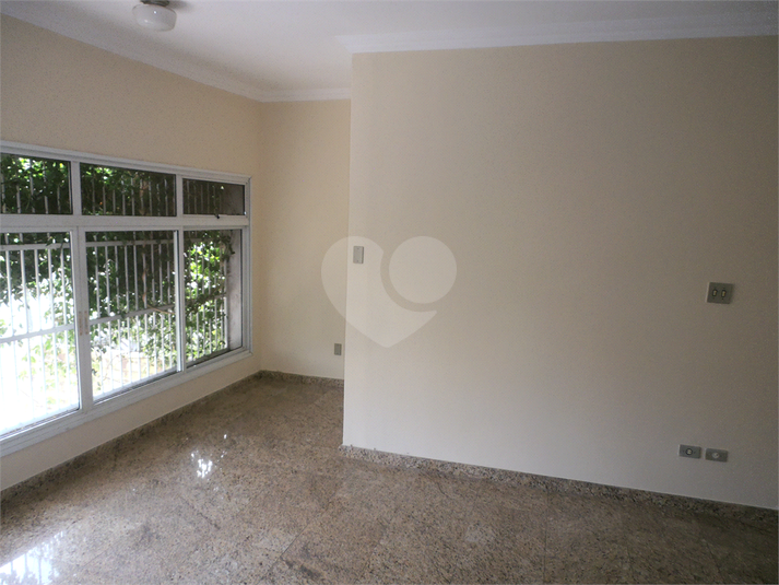 Foto REO450798